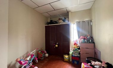 Casa Rentera en venta con 5 unidades de vivienda en el Sur de Guayaquil - Barrio de las Américas