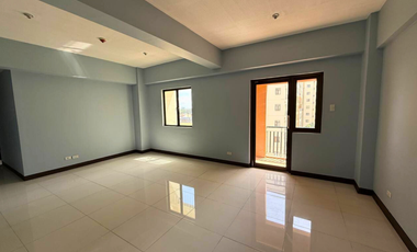 3 Bedroom Condo FOR SALE in Pinecrest Newport City across NAIA Terminal 3
