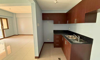 3 Bedroom Condo FOR SALE in Pinecrest Newport City across NAIA Terminal 3
