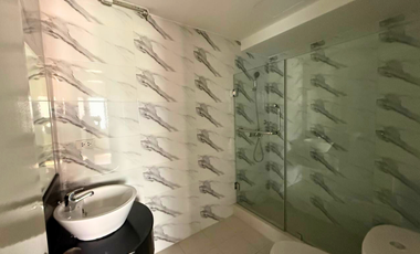 3 Bedroom Condo FOR SALE in Pinecrest Newport City across NAIA Terminal 3