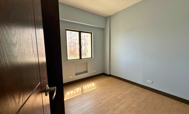 3 Bedroom Condo FOR SALE in Pinecrest Newport City across NAIA Terminal 3