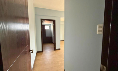 3 Bedroom Condo FOR SALE in Pinecrest Newport City across NAIA Terminal 3