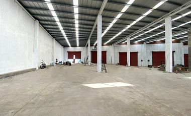 Local comercial lado sombra, sobre av secundaria, altura interior 7m, Boca del Rio Ver