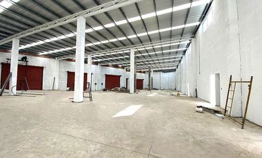 Local comercial lado sombra, sobre av secundaria, altura interior 7m, Boca del Rio Ver