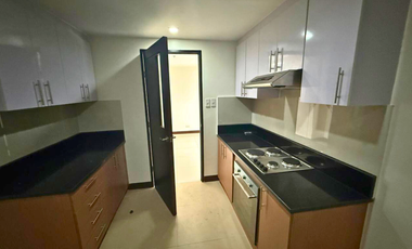 3 Bedroom Condo FOR SALE in One Central Salcedo Village Makati across RCBC Plaza