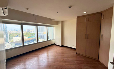 3 Bedroom Condo FOR SALE in One Central Salcedo Village Makati across RCBC Plaza