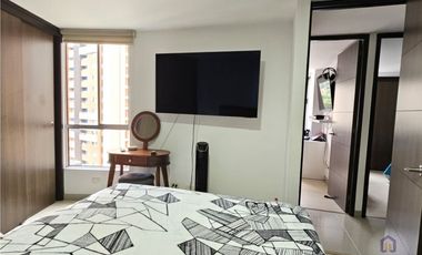 Apartamento de 3 alcobas más servicio en venta. Sabaneta, Vereda San José