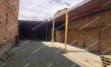 Vendo lote de terreno con permiso de bodega en santa cruz