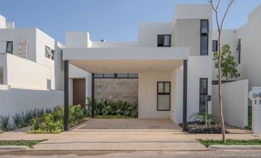 Casa en venta ENTREGA INMEDIATA 3 recámaras en privada en Mérida