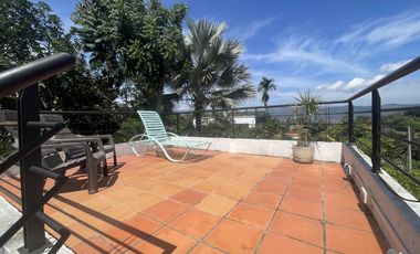 SE VENDE FINCA CON DOS CASAS CAMPESTRES ESPECTACULARES