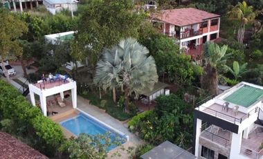 SE VENDE FINCA CON DOS CASAS CAMPESTRES ESPECTACULARES