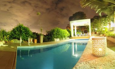 SE VENDE FINCA CON DOS CASAS CAMPESTRES ESPECTACULARES