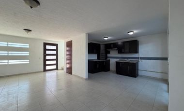 HERMOSO REESIDENCIAL EN VENTA ZONA LOMA BONITA TLAX