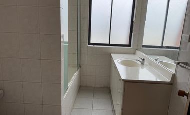 Se vende amplio departamento centro de Talca