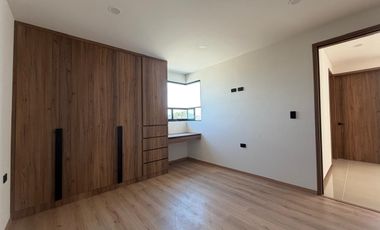 HERMOSO RESIDENCIAL EN VENTA FRACCIONAMIENTO PRIVADO PARQUE INGLES APIZACO