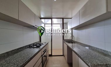 En venta amplio departamento con terraza privada en Lomas de Montemar, Concón