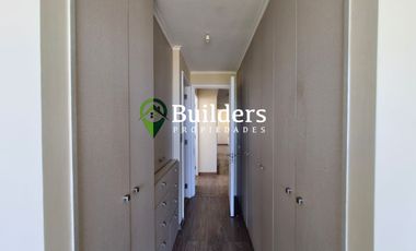 En venta amplio departamento con terraza privada en Lomas de Montemar, Concón