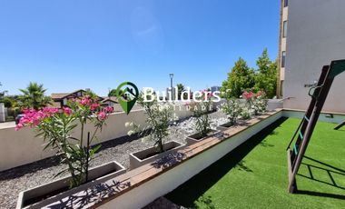 En venta amplio departamento con terraza privada en Lomas de Montemar, Concón