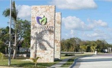 Casa en renta sin amueblar en residencial el encuentro, Playa del Carmen Q. Roo. roo