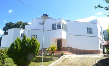 ARRIENDO CASA CAMPESTRE RUITOQUE BAJO