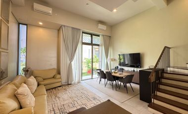 FOR SALE: 4-Bedroom Townhouse / Duplex in Sevina Park Villas, Biñan, Laguna