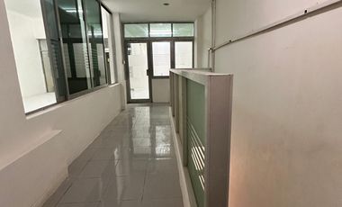 Disewakan Ruko Bagus – Kebayoran Baru, Jakarta Selatan