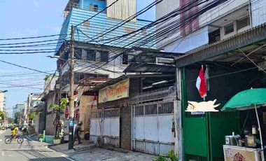Jual Cepat Ruko hanya 2 M-an cocok untuk tempat tinggal sekaligus usaha di pinggr jalan raya Kepu Kemayoran Jakarta Pusat