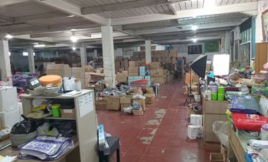 JUAL / SEWA  Gudang 2 lantai ,  di jl Caringin , BANDUNG
