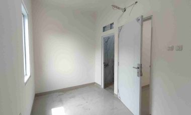 rumah ready murah di Pulo gadung Lio jakarta timur