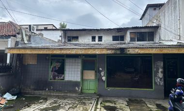 RUMAH 3 LANTAI STRATEGIS TENGAH KOTA LINGKUNGAN NYAMAN SIAP HUNI DI LODAYA BANDUNG