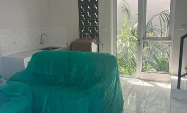 RUMAH RENDENG 2 LANTAI MINIMALIS MODERN LINGKUNGAN NYAMAN ASRI SIAP HUNI DI SUMMARECON DAYANA BANDUNG