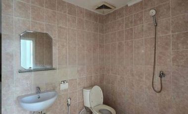 RUANG USAHA STRATEGIS TENGAH KOTA 3 LANTAI LOKASI RAMAI SIAP PAKAI DI SOEKARNO HATTA BANDUNG