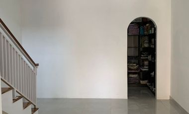 RUMAH HOOK 2 LANTAI MINIMALIS MODERN SIAP HUNI DI MARGAHAYU BANDUNG