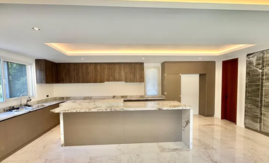 🏡 FOR SALE | Modern 4-Bedroom House in Urdaneta Village, Makati 🏙️