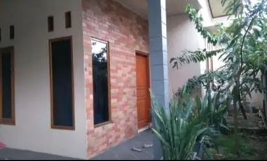 Disewakan Rumah di  Bekasi Utara, dekat Summarecon Mall Bekasi