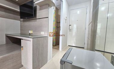 Apartemen Madison Park Studio Modern Built-In Concept – Langkah ke Central Park