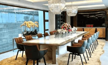 🏡 FOR SALE | Modern House in Urdaneta Village, Makati 🏙️