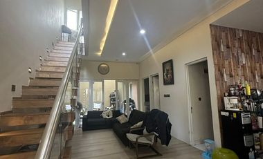 RUMAH BAGUS NYAMAN 2 LANTAI MINIMALIS MODERN SIAP HUNI DI BUAH BATU REGENCY BANDUNG