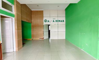 Dijual Cepat Rumah  Strategis di Banjarsari,Solo Luas 1099m2 Bu!!