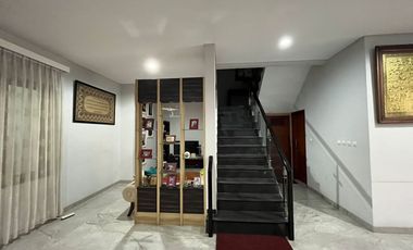 RUMAH IDAMAN 2 LANTAI MINIMALIS MODERN LINGKUNGAN ASRI NYAMAN SIAP HUNI DI CHERRYFIELD BANDUNG