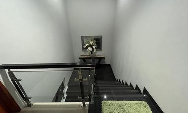 RUMAH IDAMAN 2 LANTAI MINIMALIS MODERN LINGKUNGAN ASRI NYAMAN SIAP HUNI DI CHERRYFIELD BANDUNG