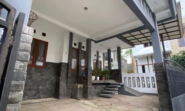 RUMAH IMPIAN MINIMALIS MODERN 2 LANTAI LINGKUNGAN ASRI NYAMAN SIAP HUNI DI SARIWANGI BANDUNG