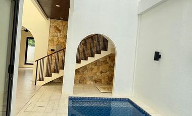 Villa 3 Kamar Tidur dengan Pemandangan Pantai Nusa Dua Mulai dari 3 Miliar