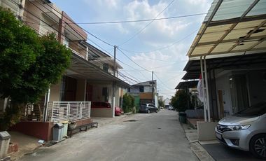 Rumah Baru Dalam Cluster Dekat Pintu Toll Jatiasih Bekasi