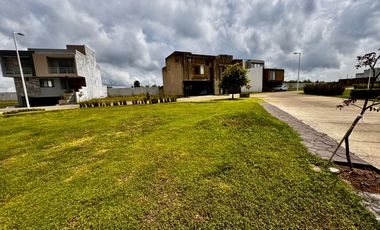 Terreno en Venta $2’327,802 Coto Maples 1, Fraccionamiento Valle Imperial CP 45134 Zapopan, Jalisco, México