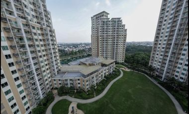 The Grove by Rockwell Spacious 2 Bedroom Corner Unit Interior Designed