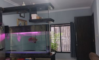 RUMAH IDAMAN TENGAH KOTA 2 LANTAI MINIMALIS MODERN FULL FURNISHED SIAP HUNI DI CIHAMPELAS BANDUNG Barat