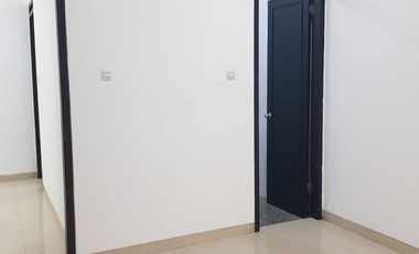 RUMAH LUAS NYAMAN TERAWAT SIAP HUNI DI SINGGASANA PRADANA BANDUNG