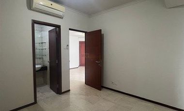 2 Bedroom Royal Mediterania Garden Modern Minimalist – East Tunnel ke Central Park