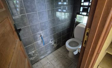 RUMAH ASRI NYAMAN TERAWAT FULL FURNISHED 2 LANTAI SIAP HUNI DI CIGADUNG BANDUNG